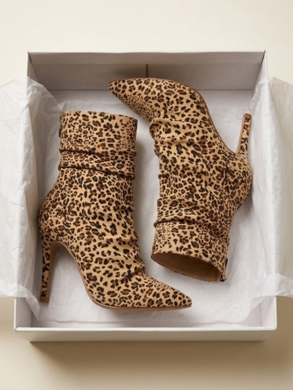 Journee Women's Markie Back Heel Zip Stiletto Booties